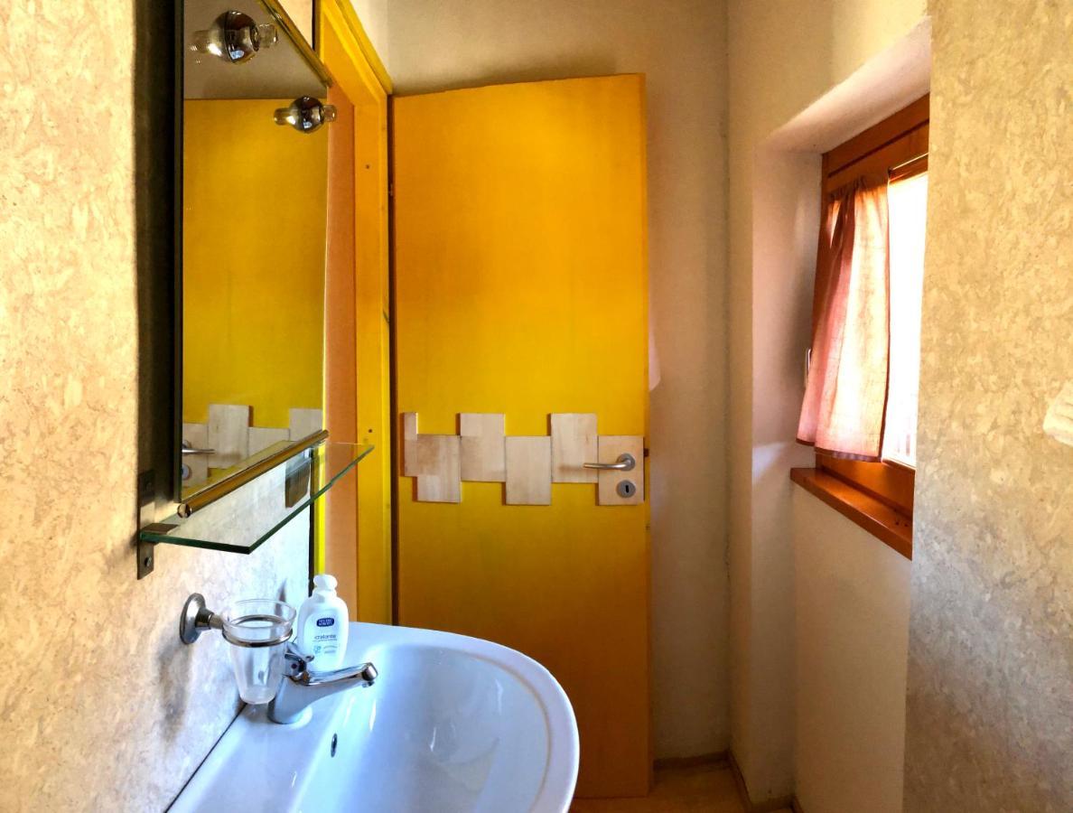 Agriturismo Cavria Castione Andevenno 外观 照片
